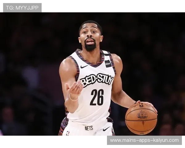 篮网靠丁威迪突破能力扭转局面,中段反超